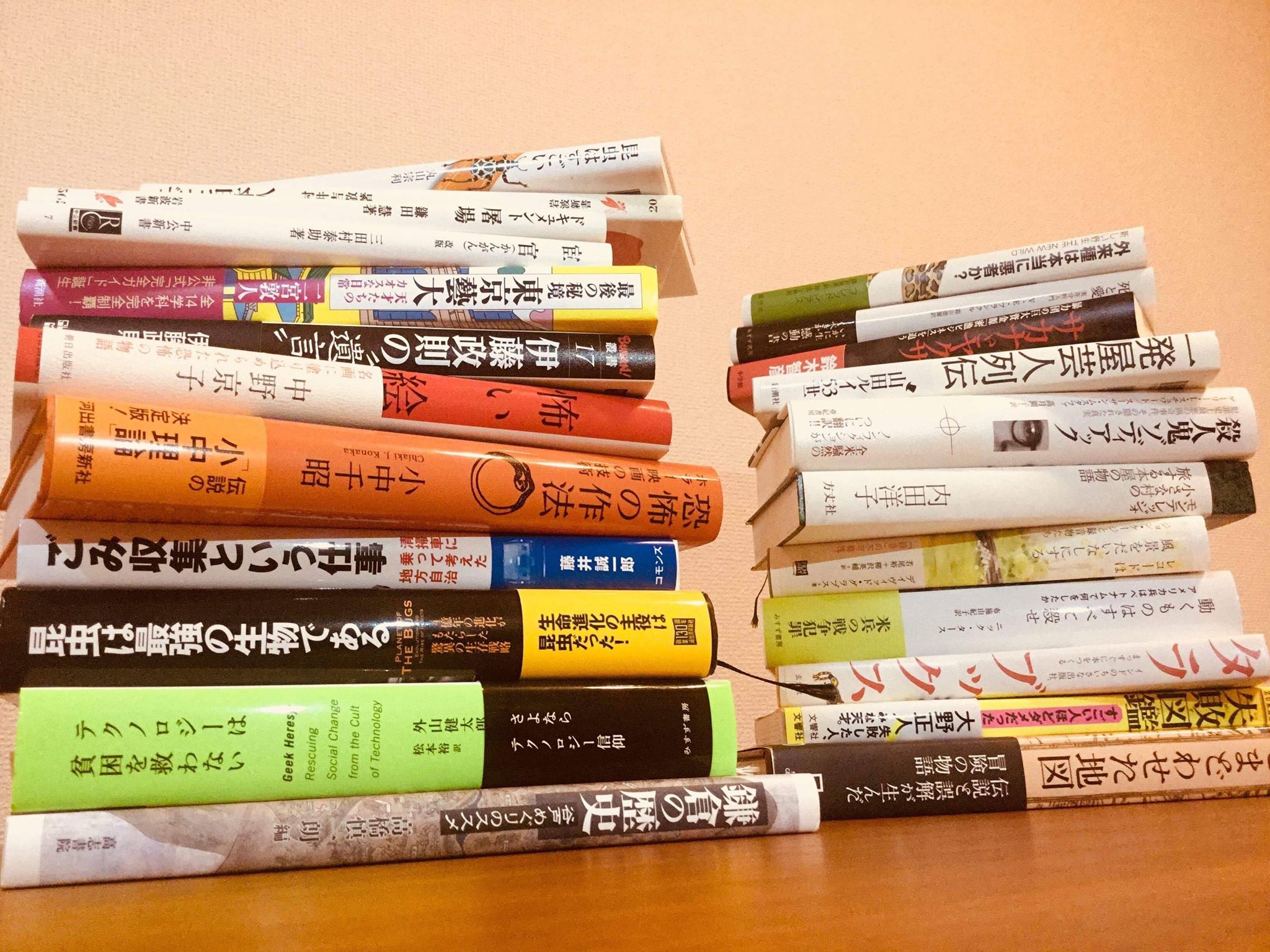 あなたの 積ん読 見せてください Vol 3 字 が買う決め手になったけど 字のせいで積ん読 本日 校了 本の 編集者が心をこめてつくるwebマガジン